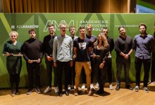 gala-azs-78665704325