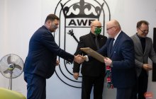 statuetka-amp-2021-10